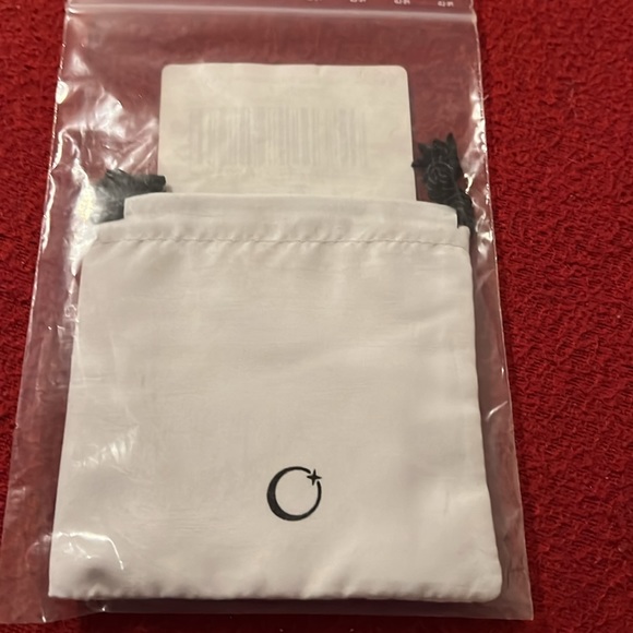 Alex and Ani emerald flex cuff bracelet - Picture 3 of 6